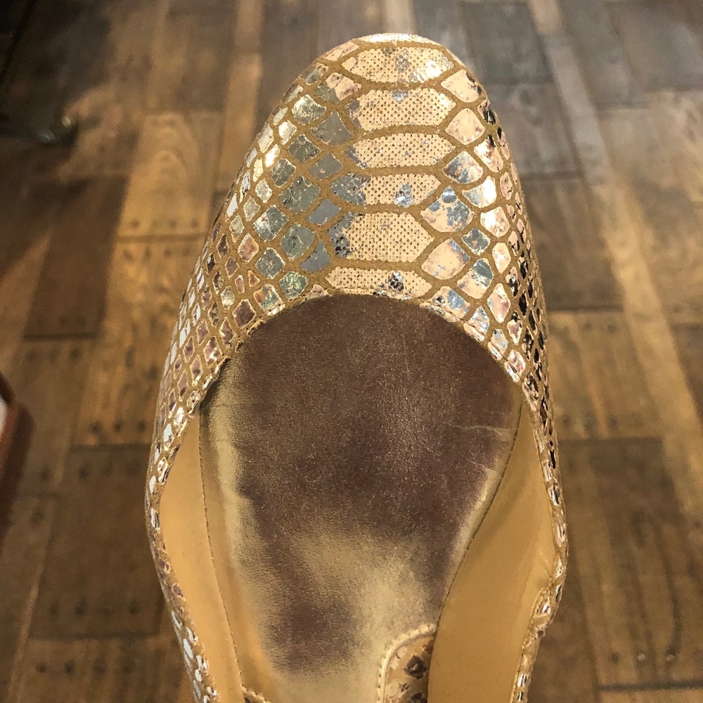 Silver Snakeskin Patterned Flats - image 6